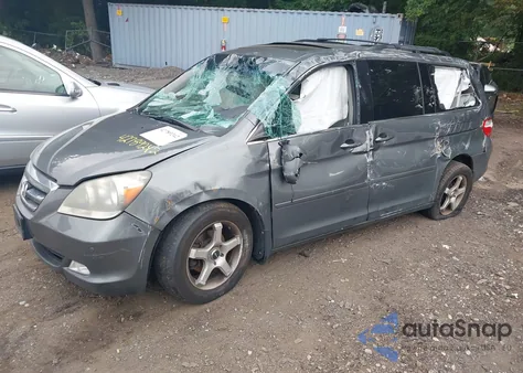 2007 Honda Odyssey Touring z USA, uszkodzony, nr VIN 5FNRL38827B083663